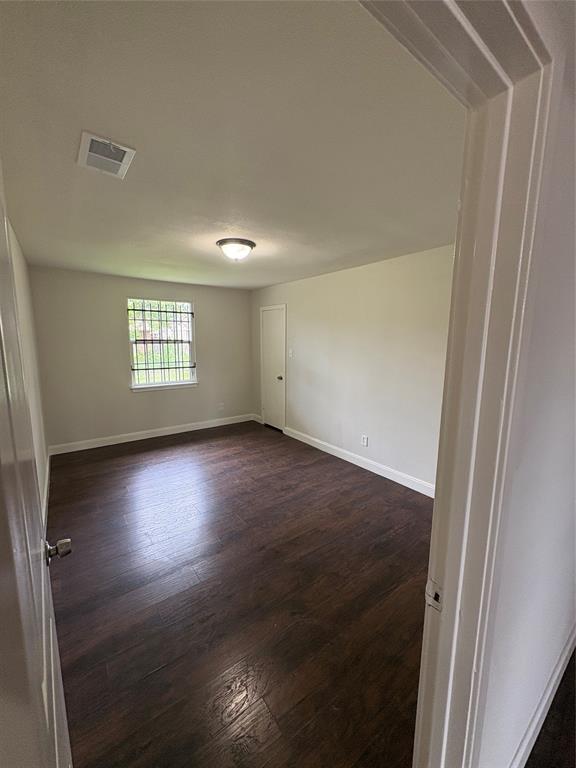 Building Photo - 3802 Westhampton Dr