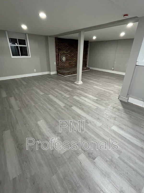 Building Photo - 2905 Ironwood Dr