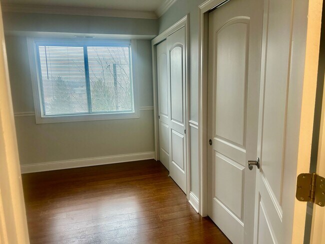 Building Photo - Flo-Mar Terraces