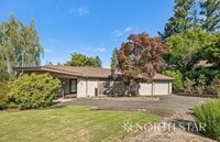 Building Photo - Charming One-Level Home on a Quiet Cul-de-...