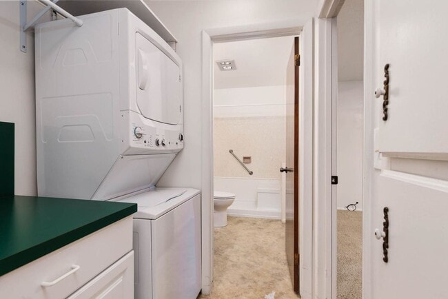 Building Photo - 429Guerrero