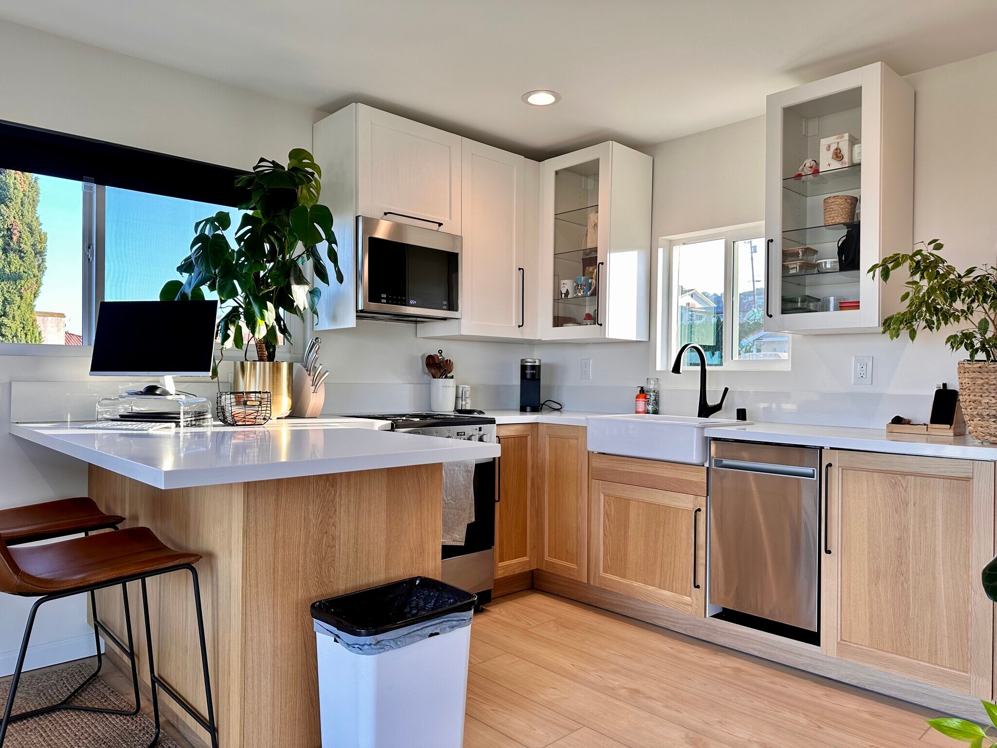 Modern kitchen - 236 N Goodhope Ave