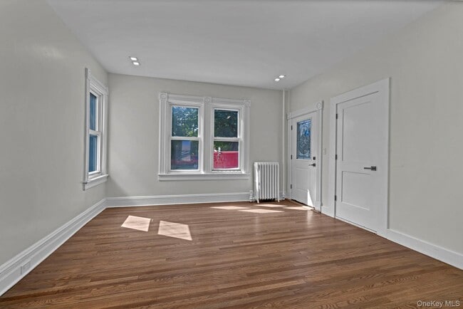 Building Photo - 2819 NY-207