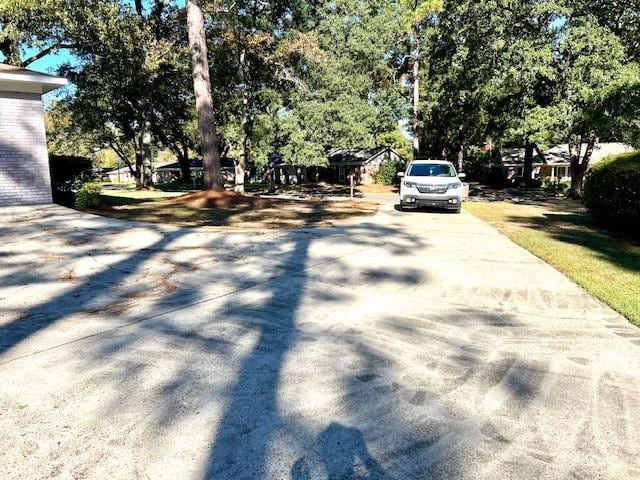 Building Photo - 501 Huntleigh Way