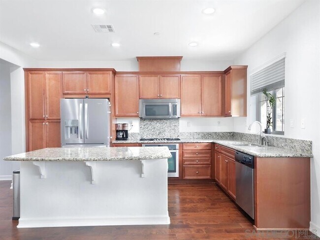 Building Photo - 8541 Old Stonefield Chase