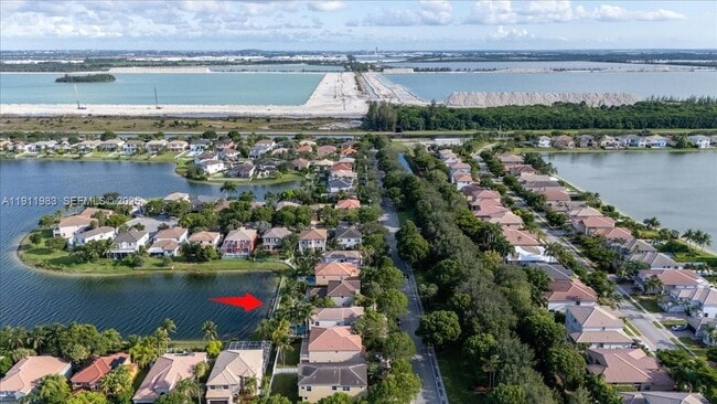 Building Photo - 5235 SW 171st Ave