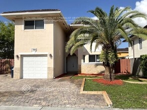 Building Photo - 14137 SW 166th Terrace