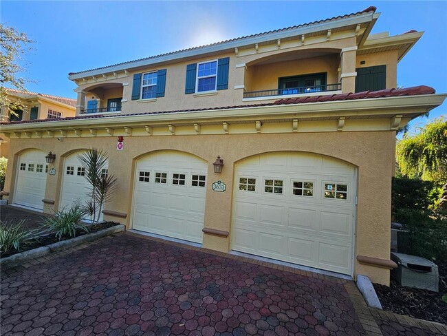 Building Photo - 3631 Square W Ln