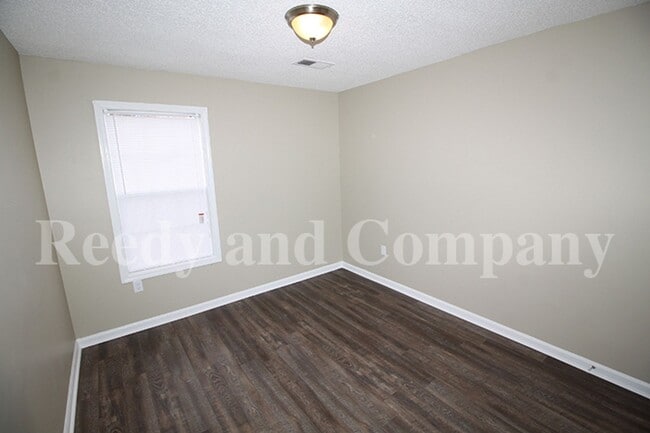 Building Photo - 8217 Penny Ln