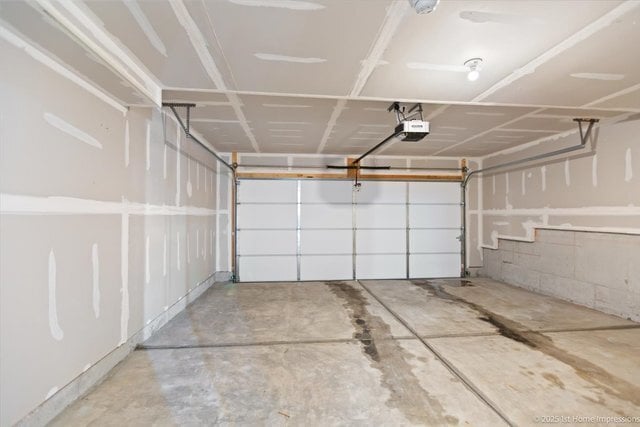 Building Photo - 17307 Roscommon Rd