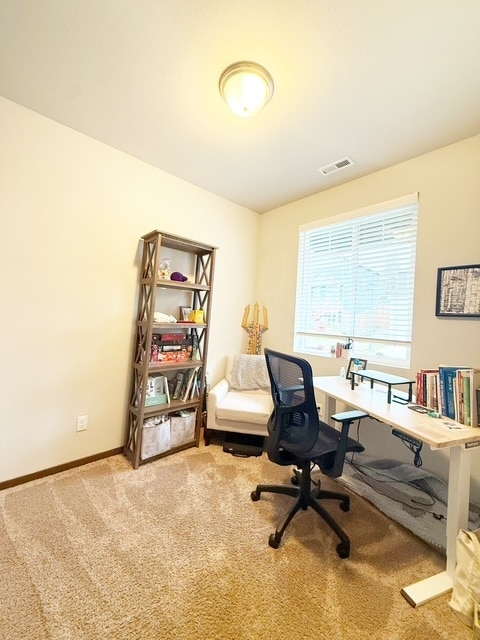 Building Photo - 2063 SE Hopi Way