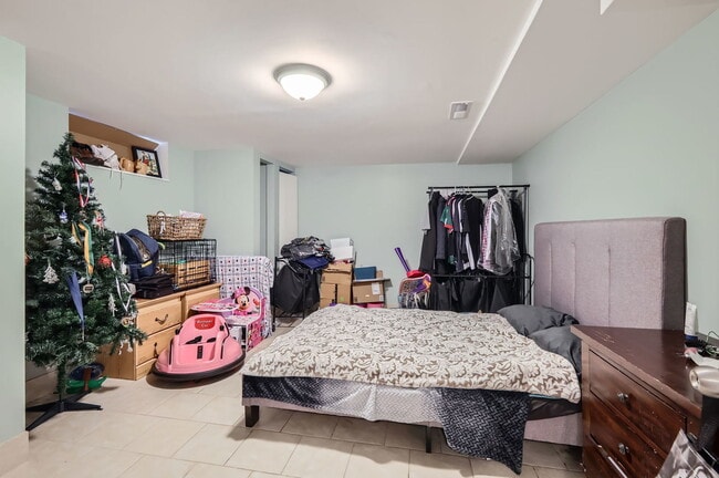 Building Photo - 7536 W 59th St