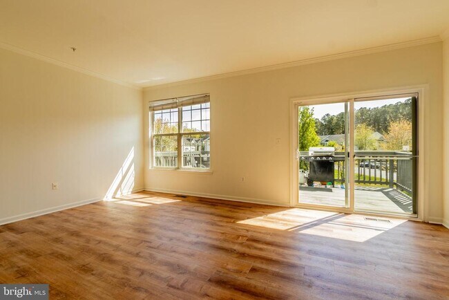 Building Photo - 15304 Pocopson Creek Way