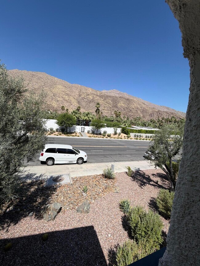 Building Photo - 1950 S Palm Canyon Dr