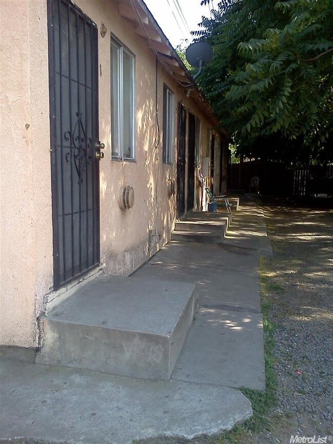 315 E Elm St 315 E Elm St Lodi CA 95240 Apartment Finder