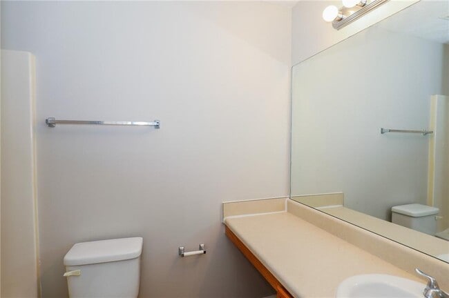 Building Photo - 6546 Wellington Chase Ct