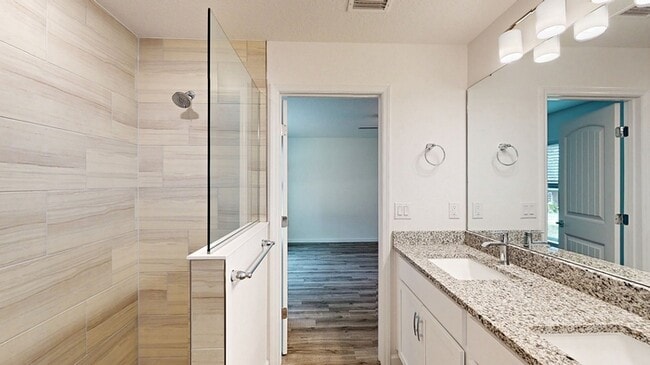 Building Photo - ***STUNNING 3/2 HOME IN PALM BAY