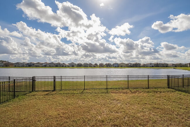 Building Photo - 10278 Newminster Loop