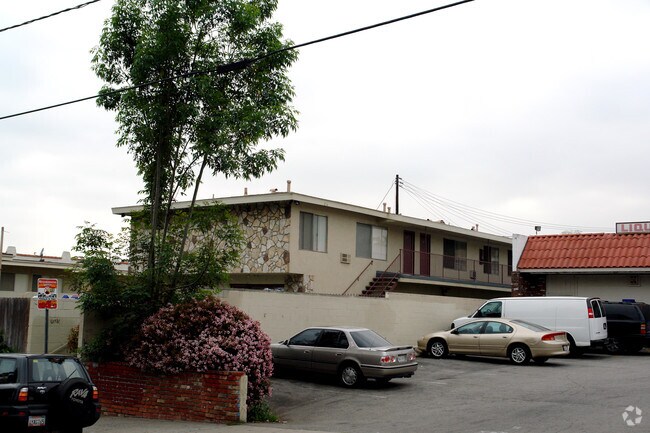 Whittier Place Apartments - 5441 Norwalk Blvd