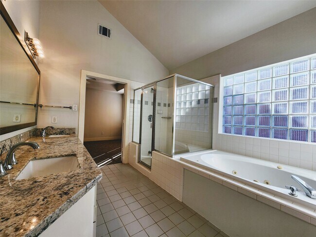 Building Photo - 9814 Cynthia Ann Ct