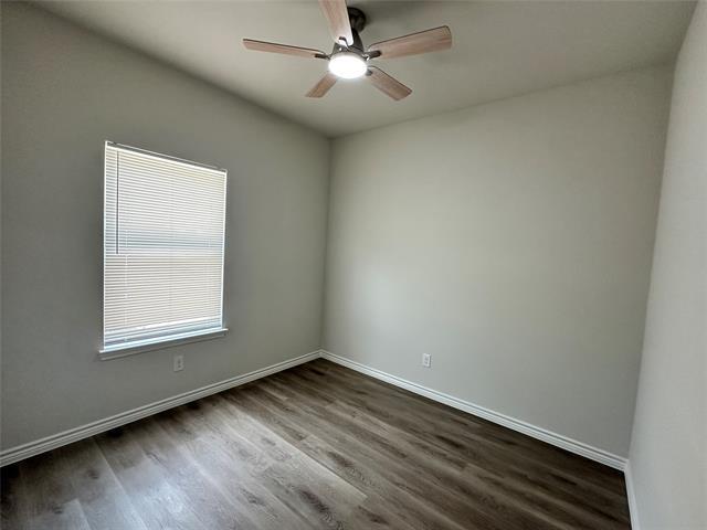 Building Photo - 102 Navajo Dr