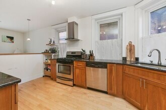Building Photo - 73 Lubec St
