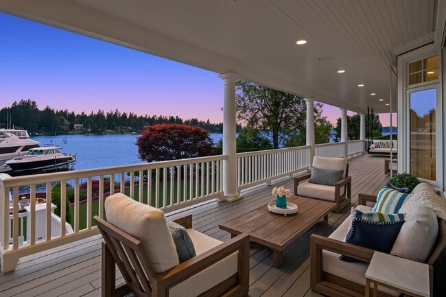 Building Photo - 5bd/5.5ba Yarrow Point Home
