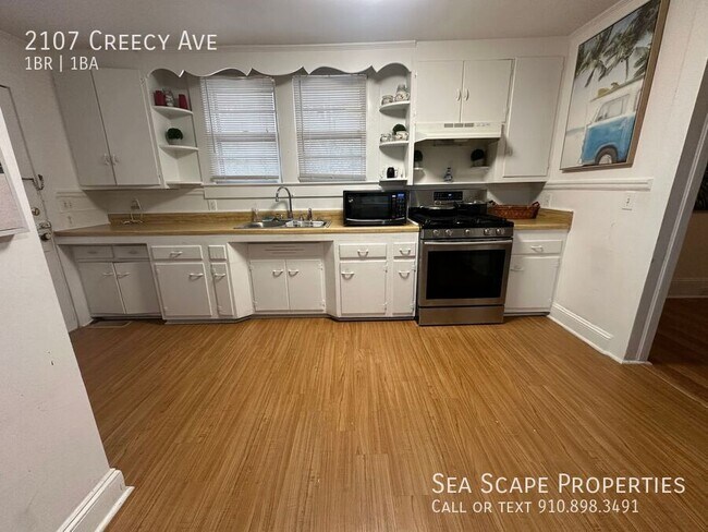 Building Photo - 2107 Creecy Ave