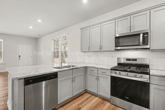 Building Photo - 7718 Nelson Rd