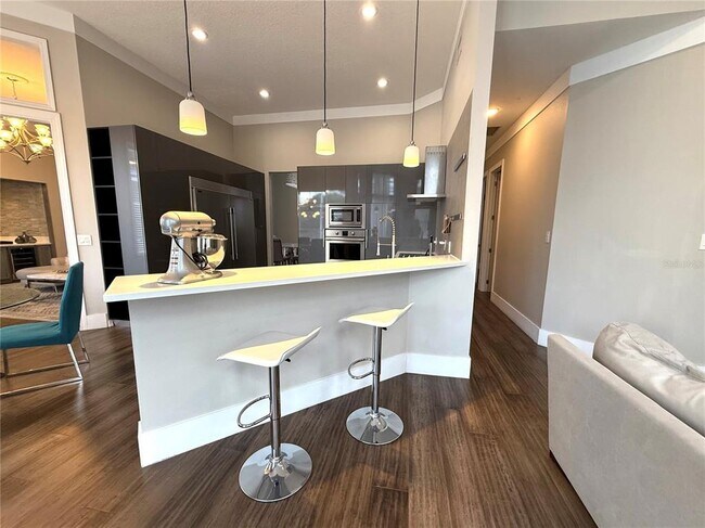 Building Photo - 2113 Grove Point Ln