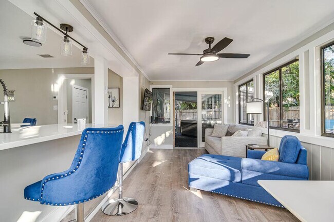 Building Photo - 2901 70th St N