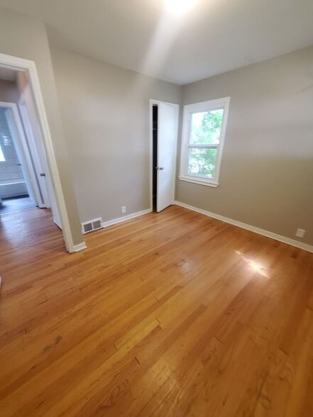 Building Photo - 5688 N 56th St