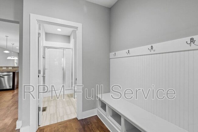 Building Photo - 4902 Kentucky Ave