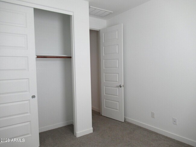 Building Photo - 5834 N 90th Dr
