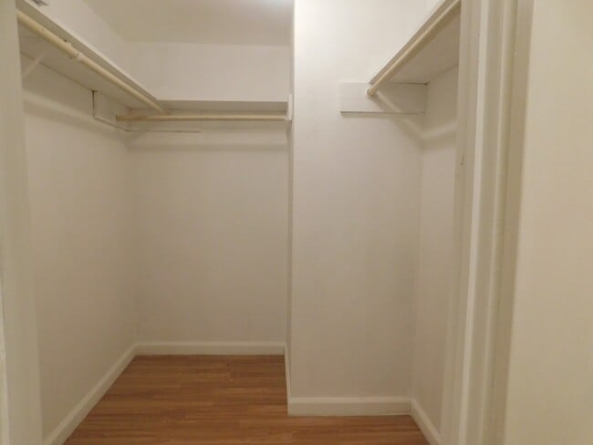 Building Photo - 12660 Ashford Point Dr