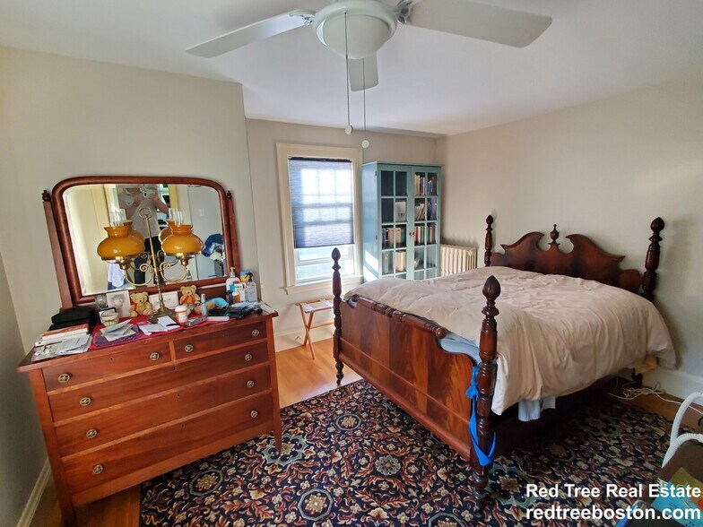 Building Photo - 58 Longfellow Rd