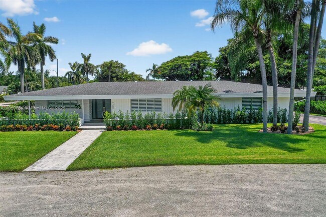 Building Photo - 7200 SW 137th St