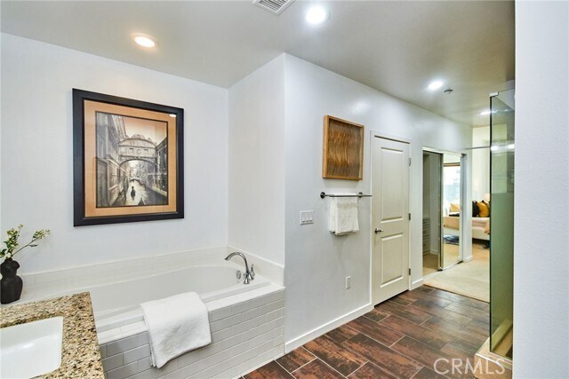 Building Photo - 21 Gramercy