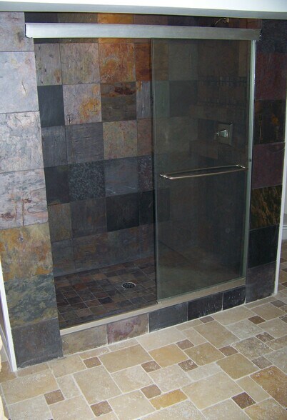 Building Photo - 24 Forest Hills Dr