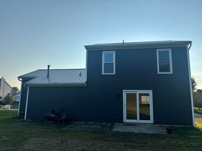 Back of house - 402 Granada Dr