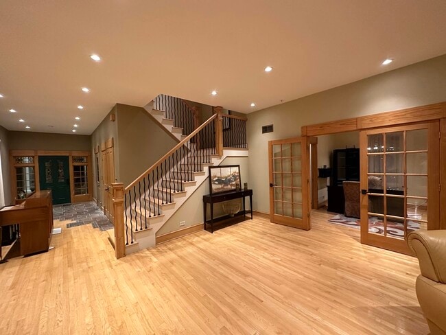 front entrance hallway - 1700 N Windsor Dr