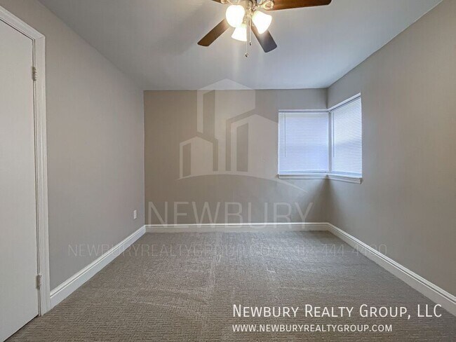 Building Photo - 319 San Juan Dr