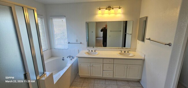 Building Photo - CARMEL VALLEY / SAN DIEGO - Torrey Hills Nice 4 Bedroom / 2.5 Bath House.  AVAILABLE NOW!