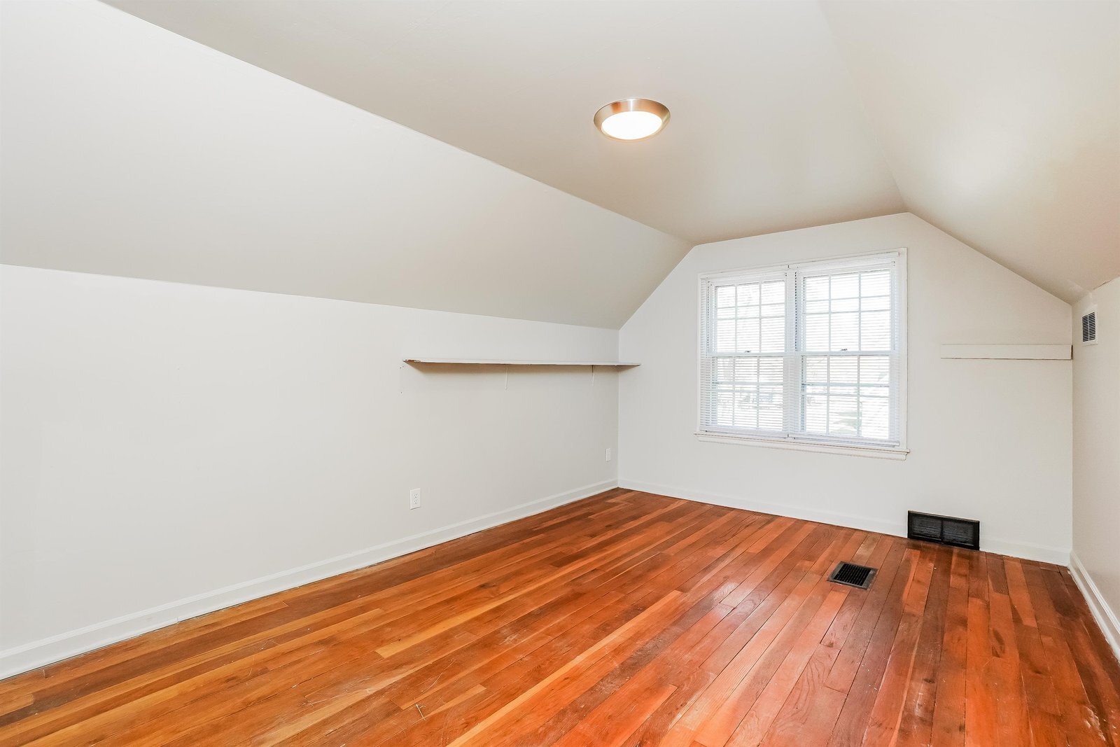 Building Photo - 1410 O Brien St