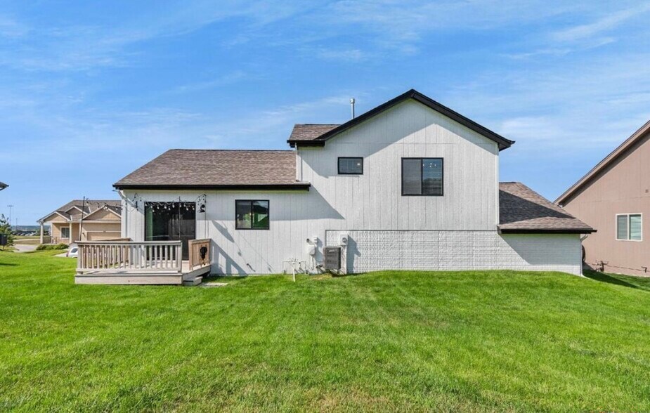 Building Photo - 5155 N 179th Ave