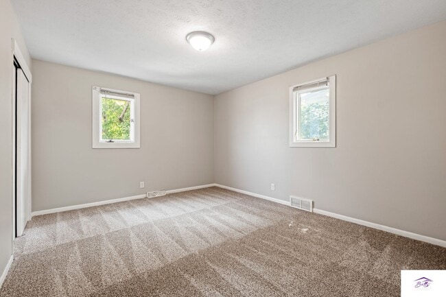 Building Photo - 3012 Menke Cir