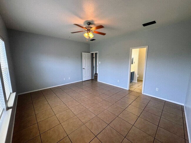 Building Photo - 6402 Taree Loop