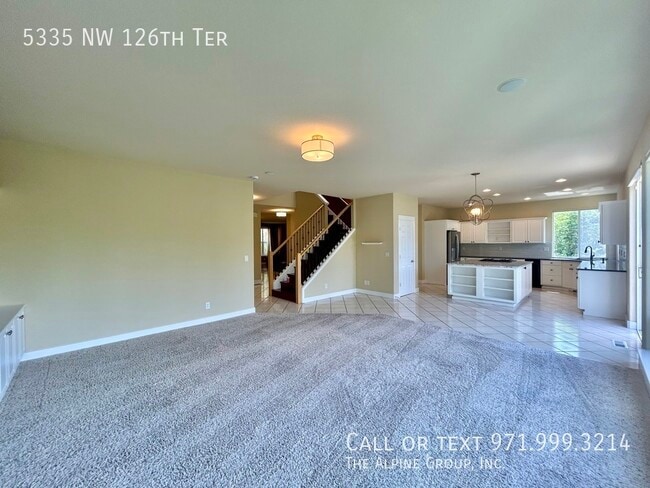 Building Photo - 5335 NW 126th Terrace