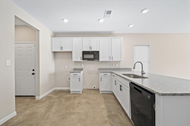 Building Photo - 3312 Tutwiler Ave