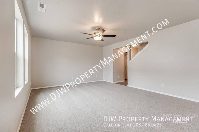 Building Photo - 13564 Palm Beach Dr